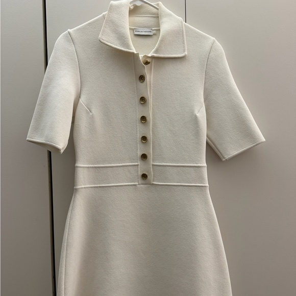 Scanlan Theodore Dresses & Skirts - White Crepe Knit Button-Up Dress Scanlan Theadore
